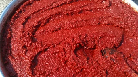 تصویر 4 از رب گوجه ۱۰ کیلویی با بسته‌ بندی مقاوم و صنعتی